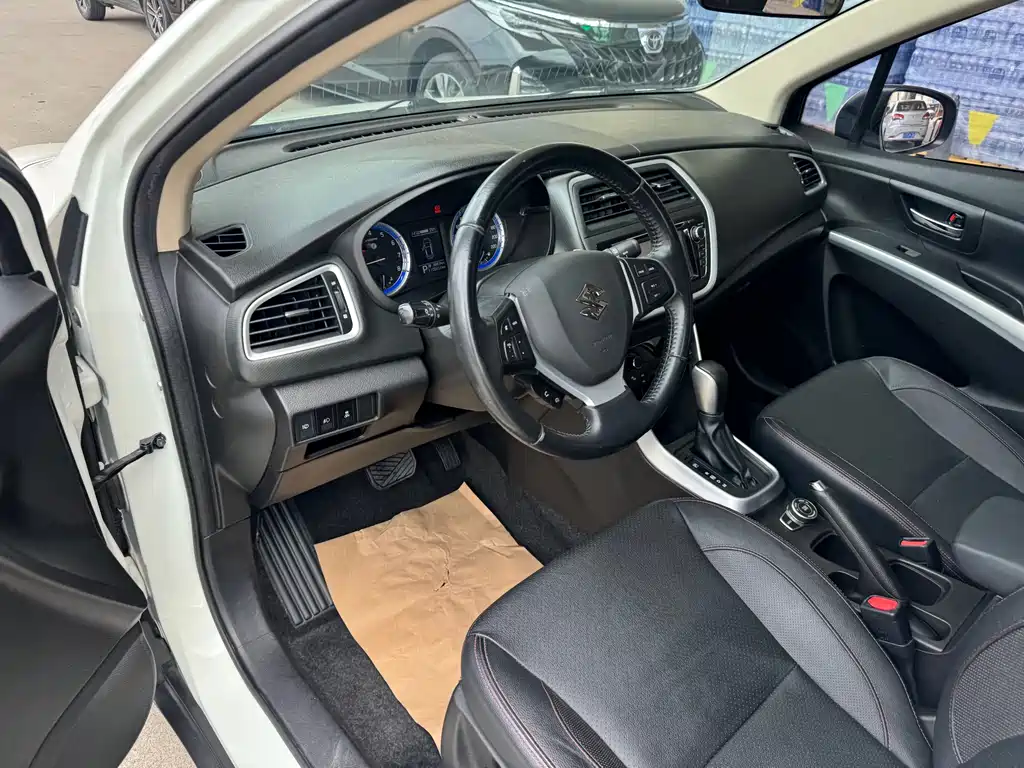 Suzuki S-Cross 2014 1.6L CVT Luxury
