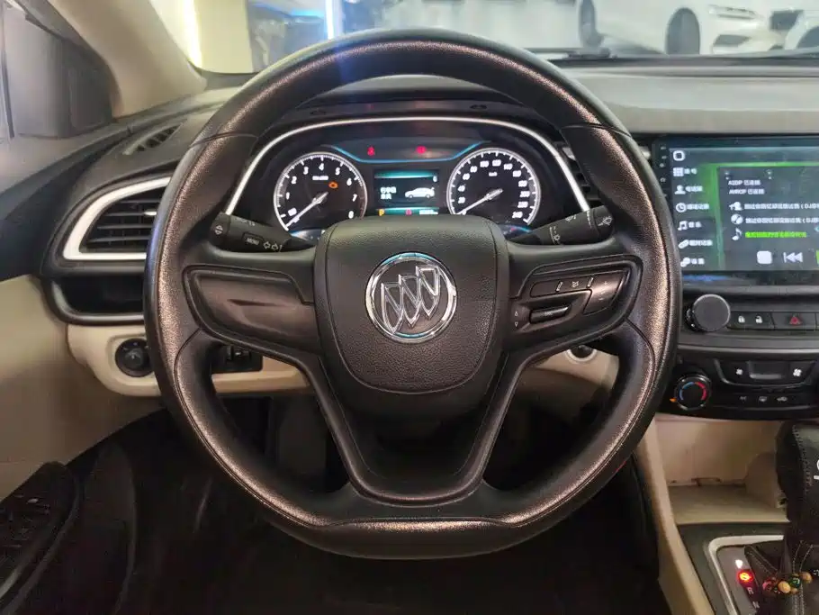 Buick Excelle — миниатюра 15