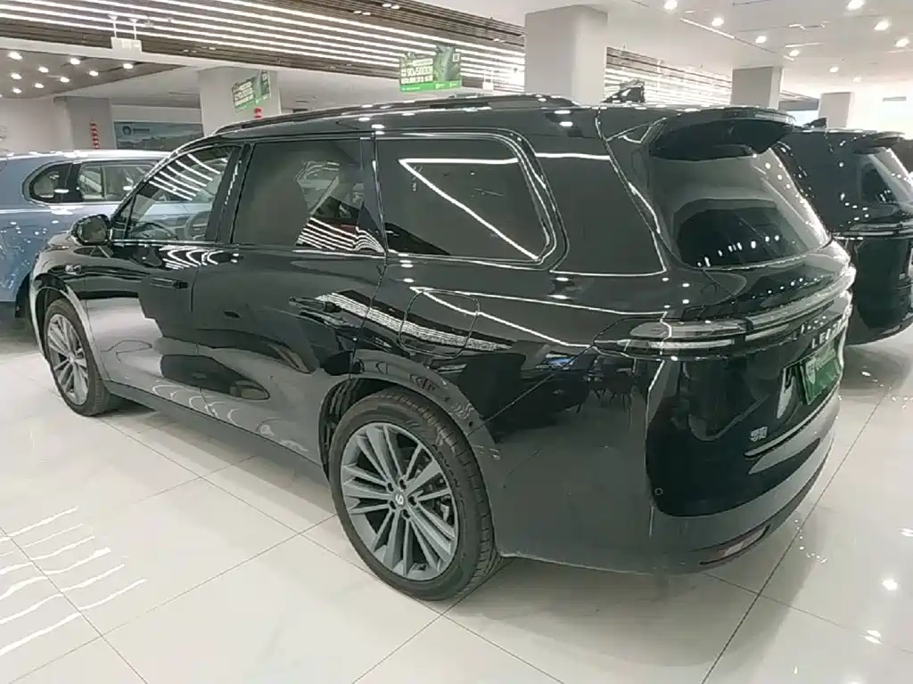 Leapmotor Leapmotor C10 — миниатюра 5