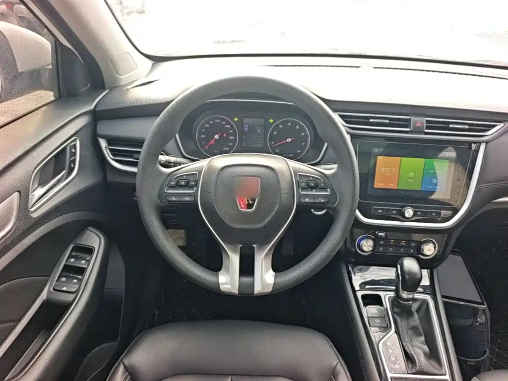 Roewe RX3 — миниатюра 11