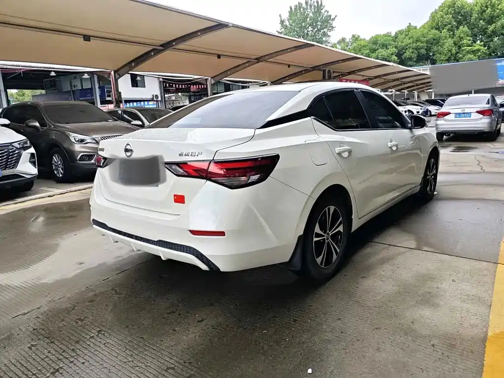 Nissan Sylphy — миниатюра 7