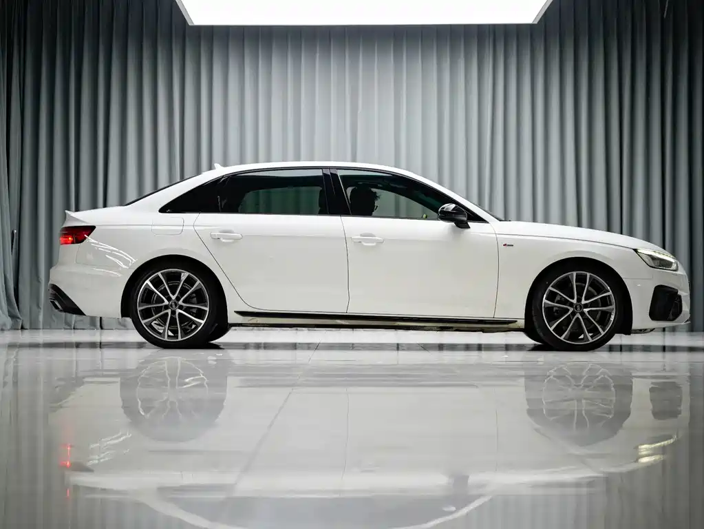 Audi A4L — миниатюра 4