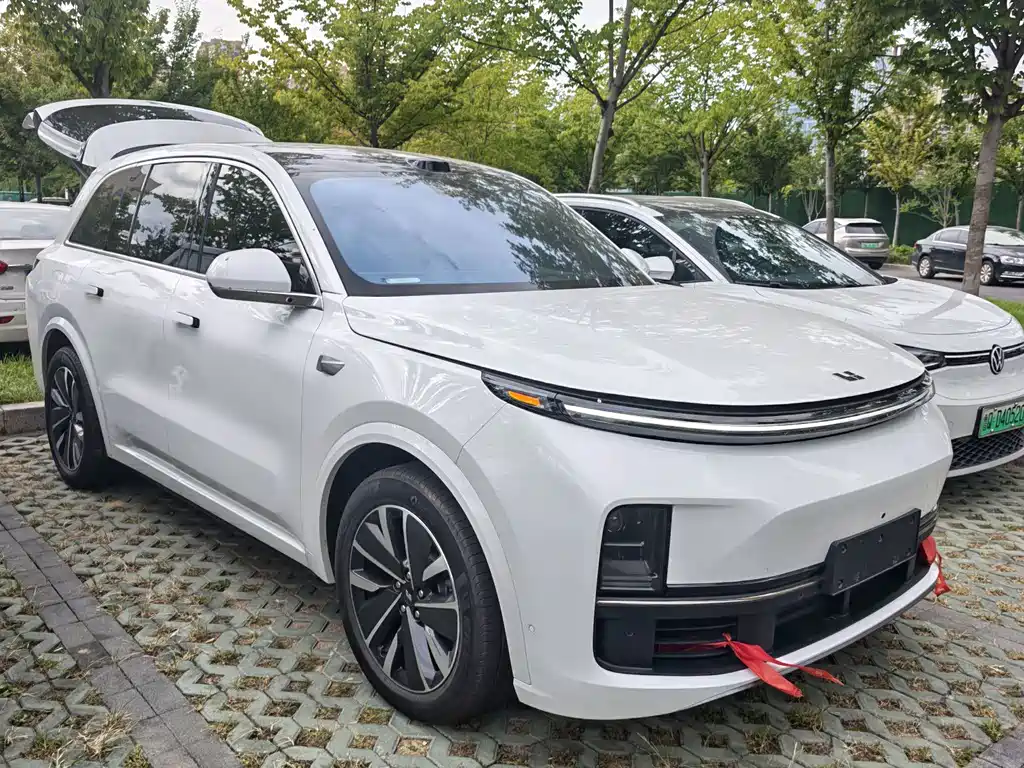 Li Auto Li L8 — миниатюра 7