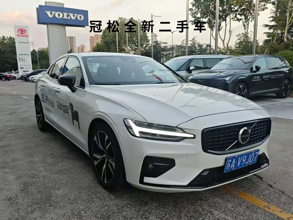 Volvo S60 — миниатюра 3