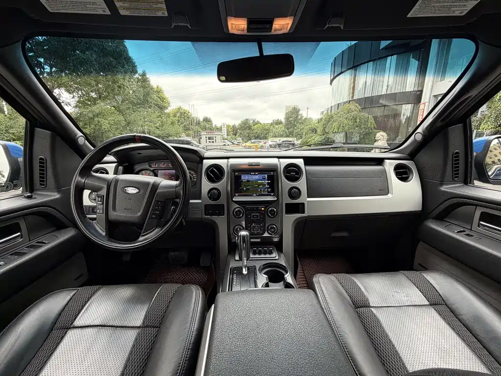 Ford F-150 Raptor — миниатюра 7