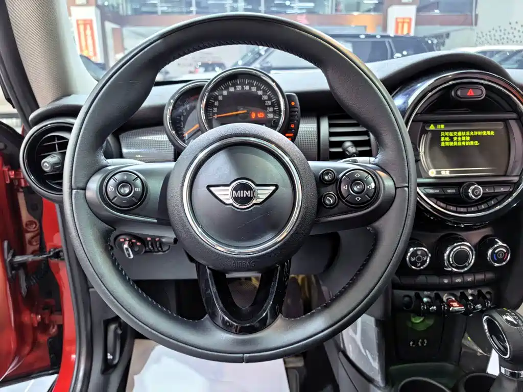 MINI Mini — миниатюра 8