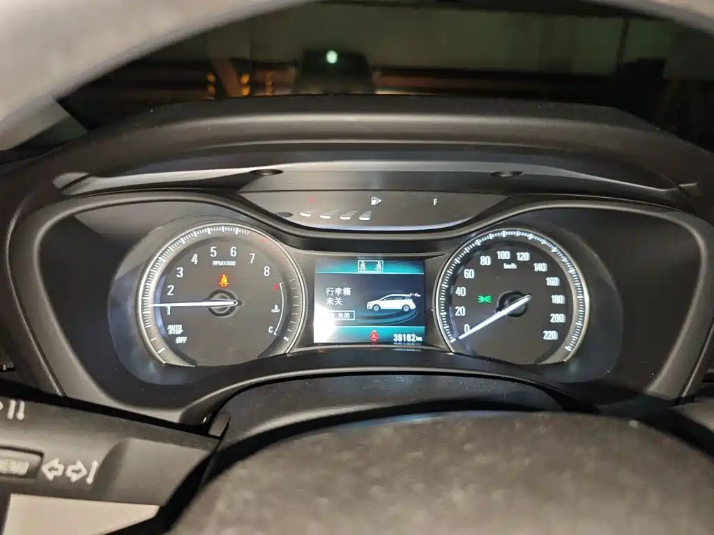 Buick GL6 — миниатюра 7