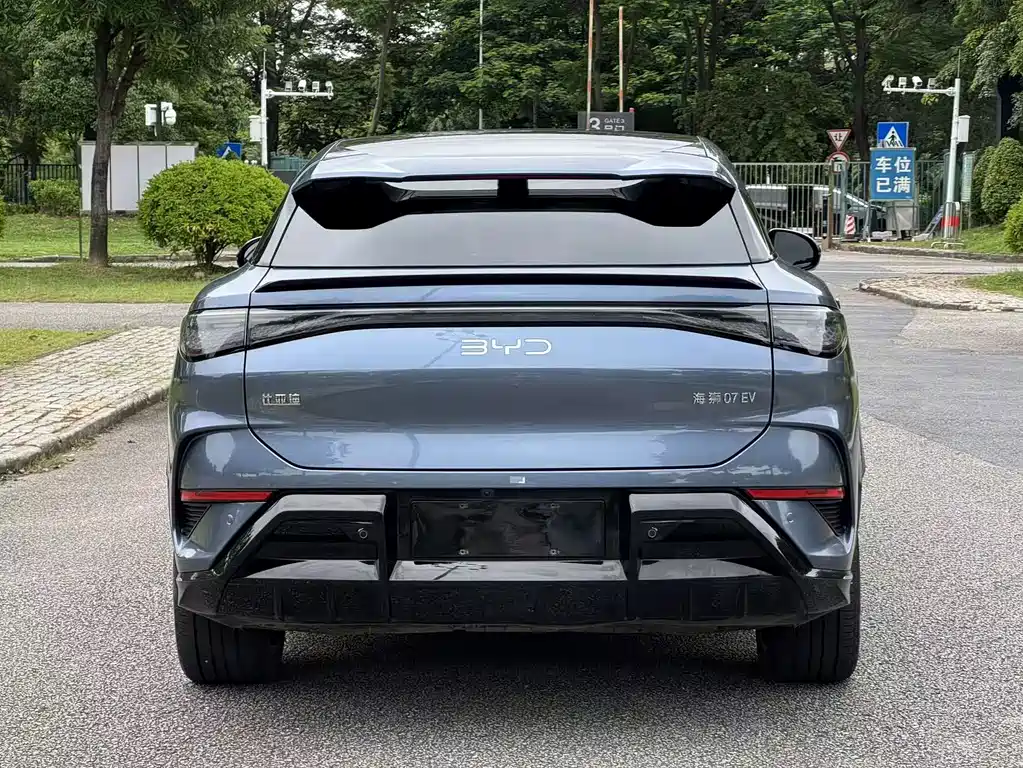 BYD Sealion 07 EV — миниатюра 5