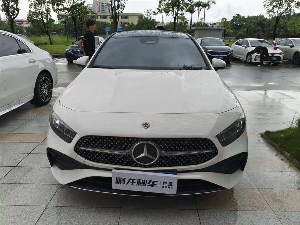 Mercedes-Benz A-Class — миниатюра 2