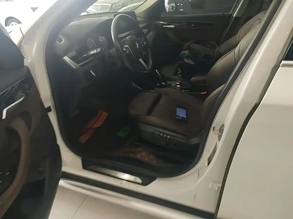 BMW X1 — миниатюра 16