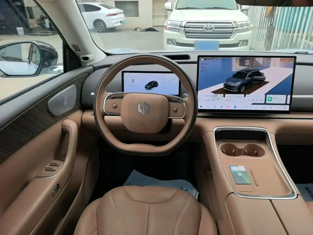 Leapmotor Leapmotor C11 — миниатюра 11