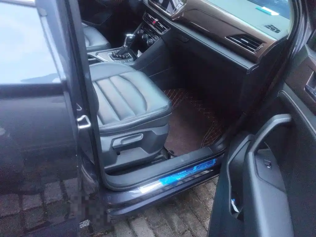 Volkswagen Tharu — миниатюра 20