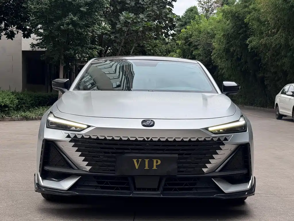 Changan UNI-V — миниатюра 2