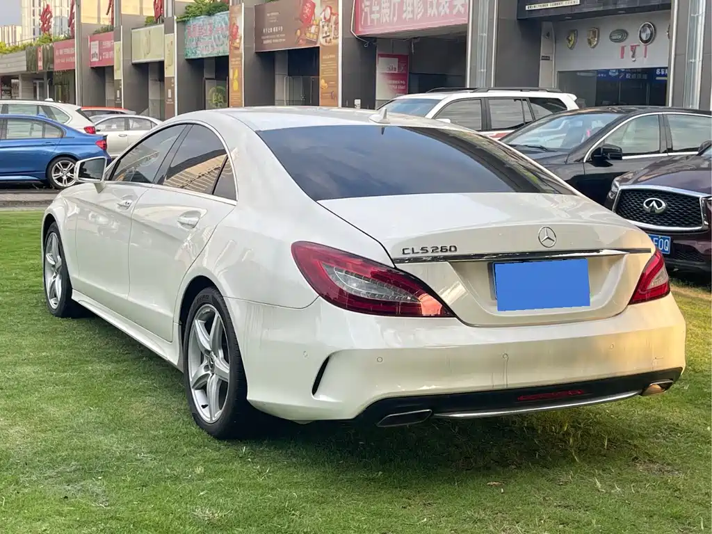 Mercedes-Benz CLS — миниатюра 4