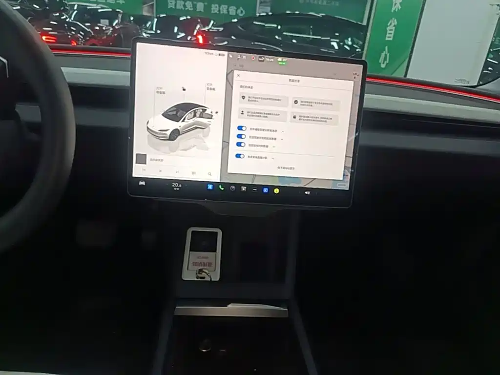 Tesla Model 3 — миниатюра 13