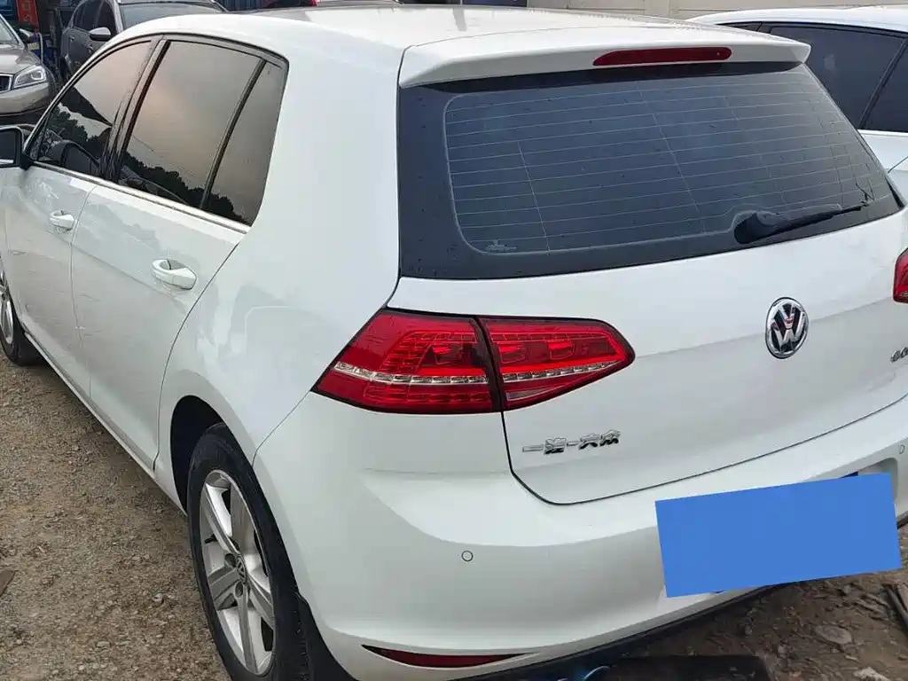 Volkswagen Golf — миниатюра 9
