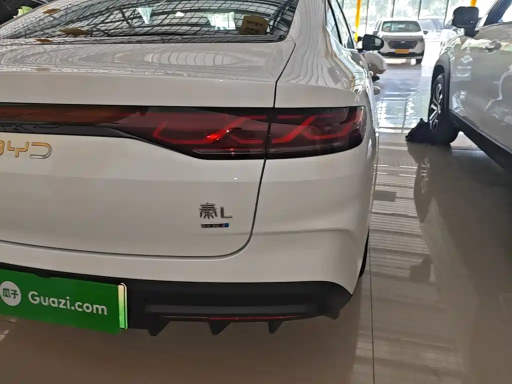BYD Qin L — миниатюра 8