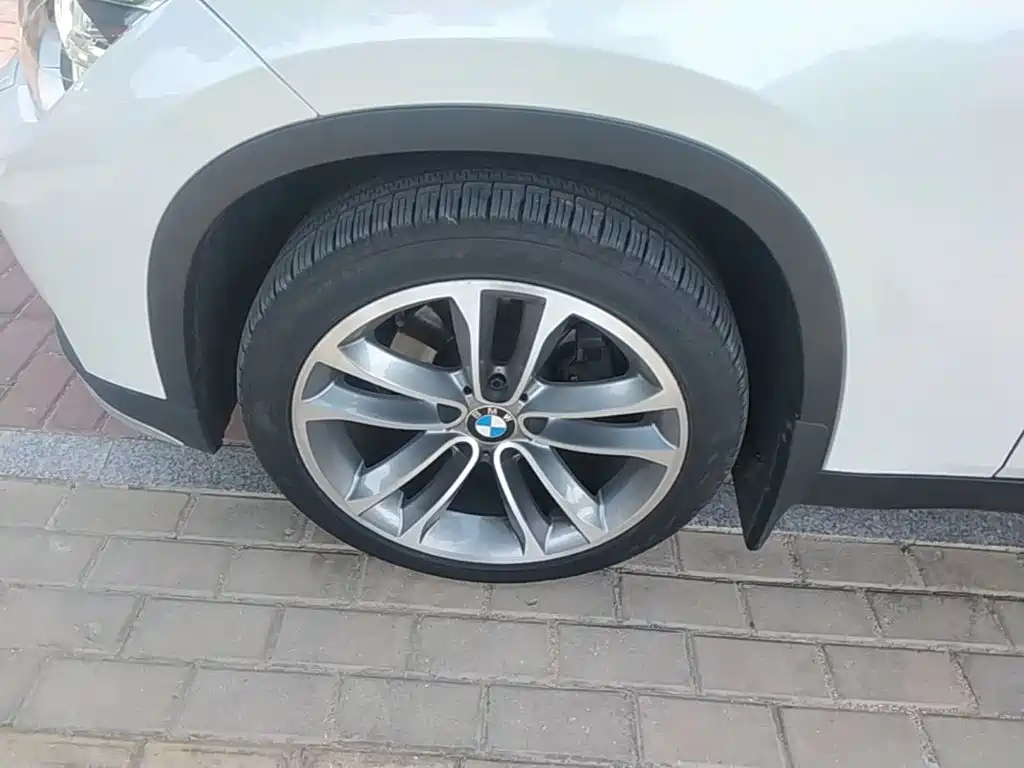 BMW X1 — миниатюра 23