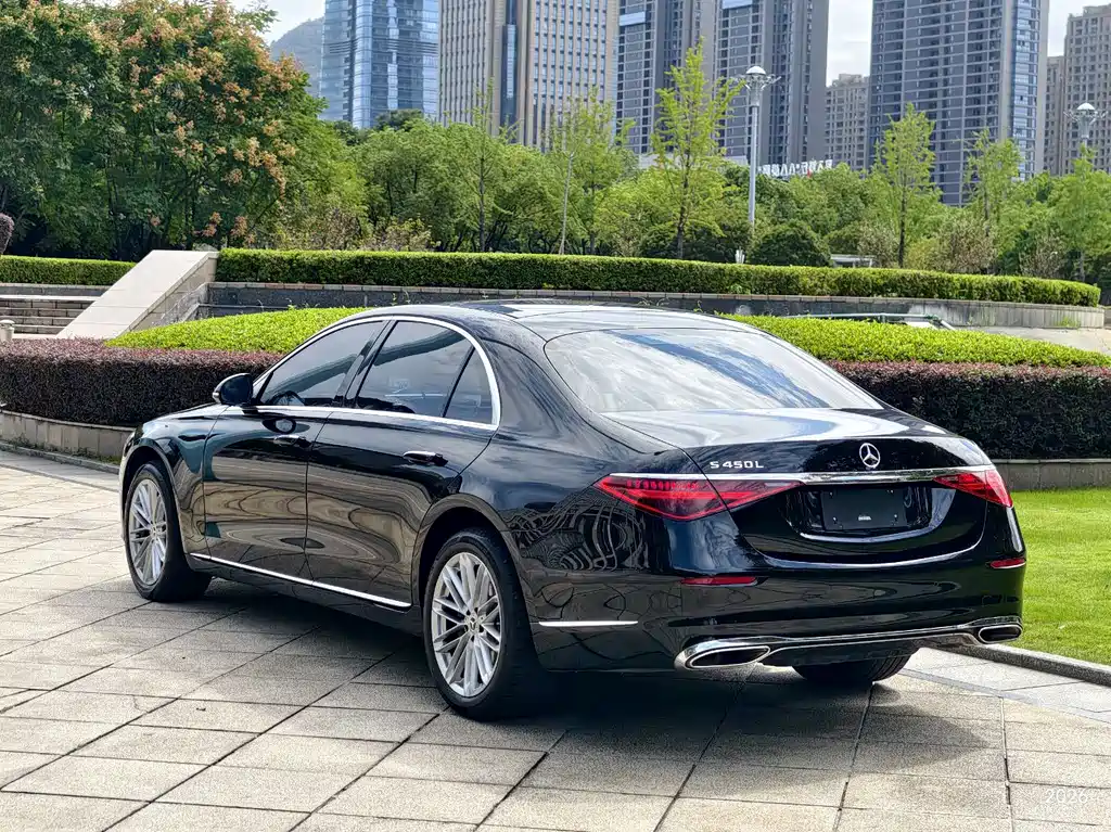 Mercedes-Benz S-Class — миниатюра 22