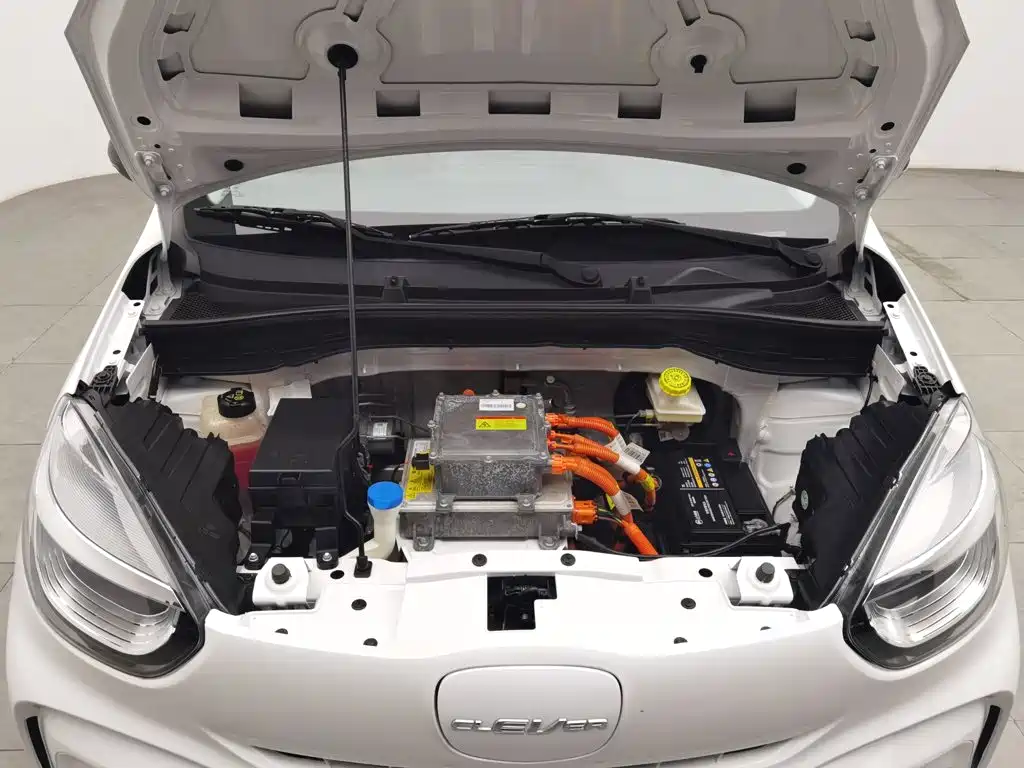 Roewe Clever — миниатюра 6