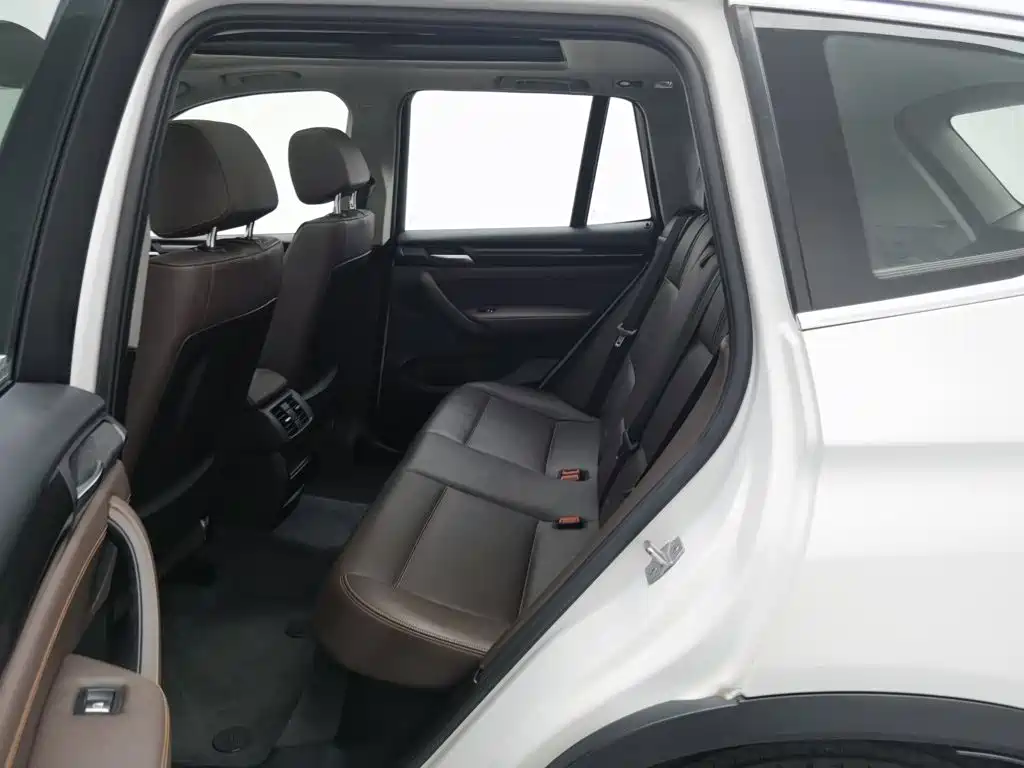 BMW X3 (Import) — миниатюра 15