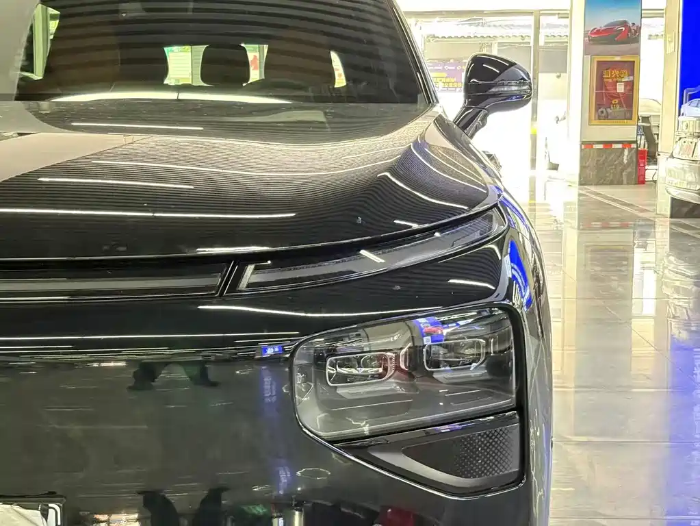 XPeng G9 — миниатюра 3