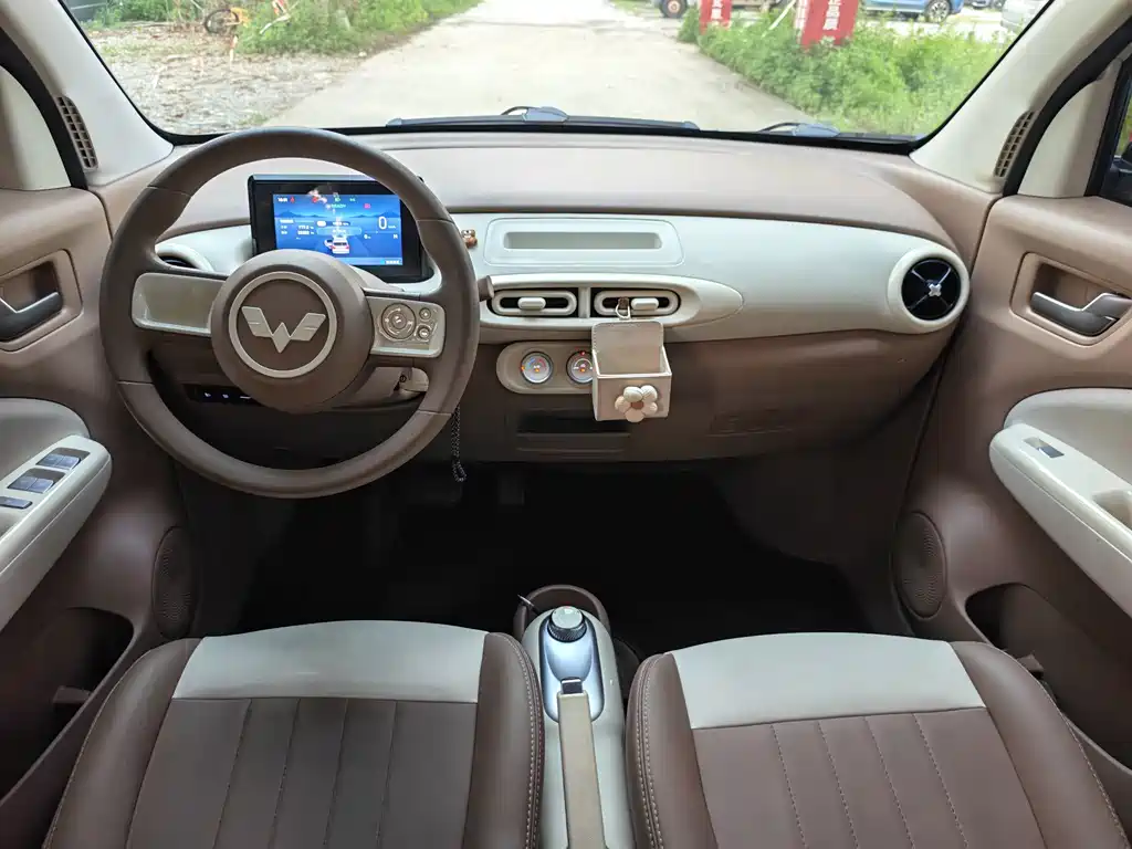 Wuling MINIEV — миниатюра 15