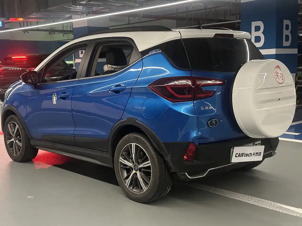BYD Yuan EV — миниатюра 5