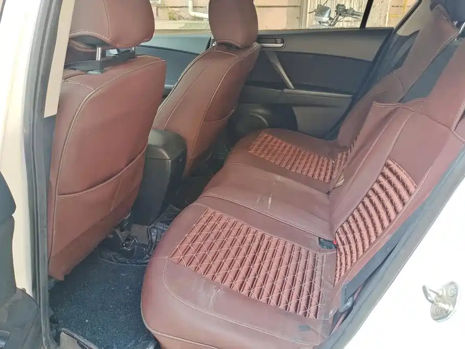 Mazda 3 Xingcheng — миниатюра 11