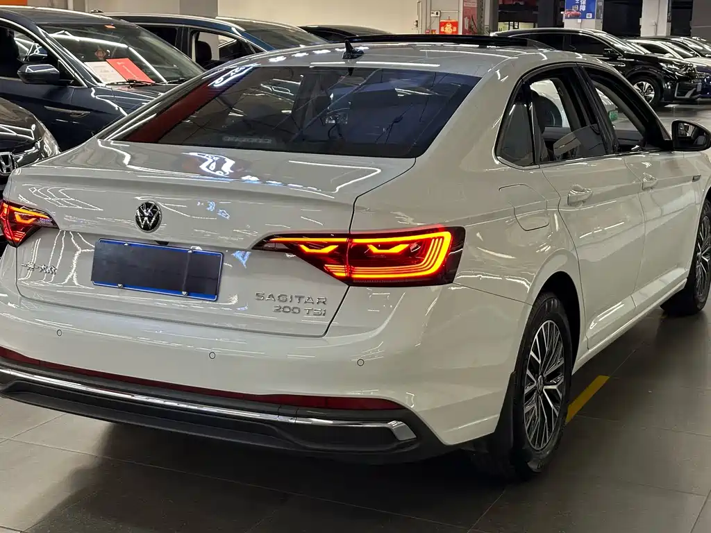 Volkswagen Sagitar — миниатюра 8