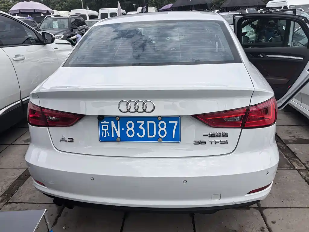Audi A3 2014 Limousine 35 TFSI AT Comfort