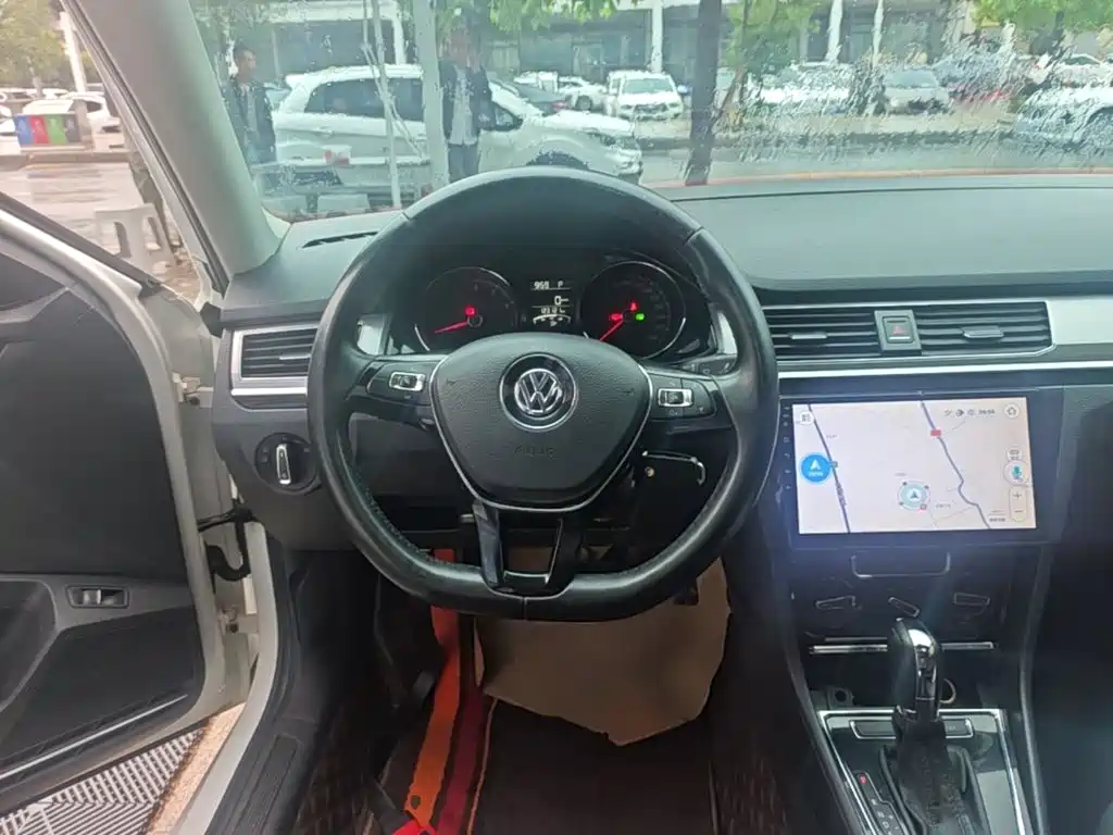 Volkswagen Bora — миниатюра 11