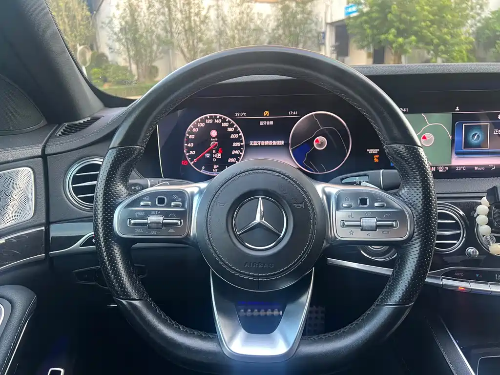 Mercedes-Benz S-Class — миниатюра 14