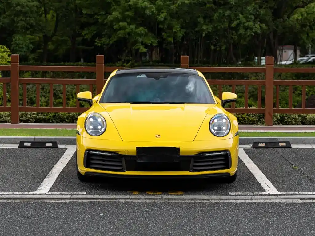 Porsche 911 2020 Carrera 3.0T