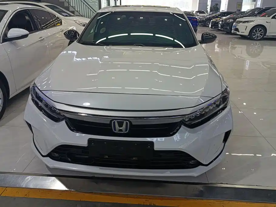Honda Inspire 2022 — фото 2
