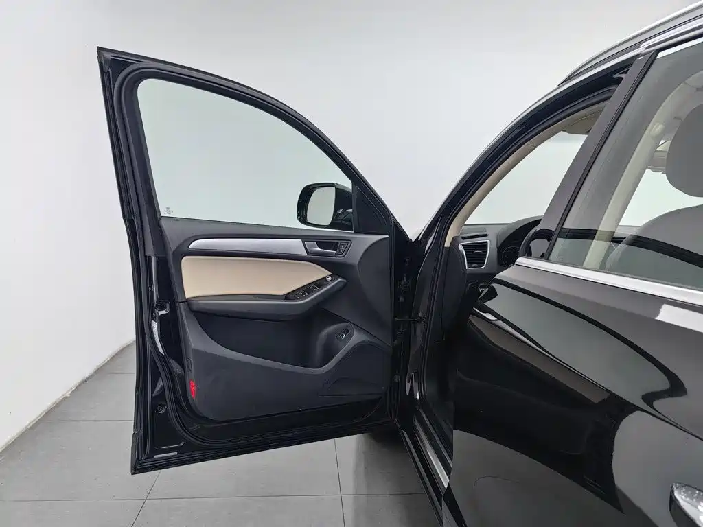 Audi Q5 — миниатюра 8