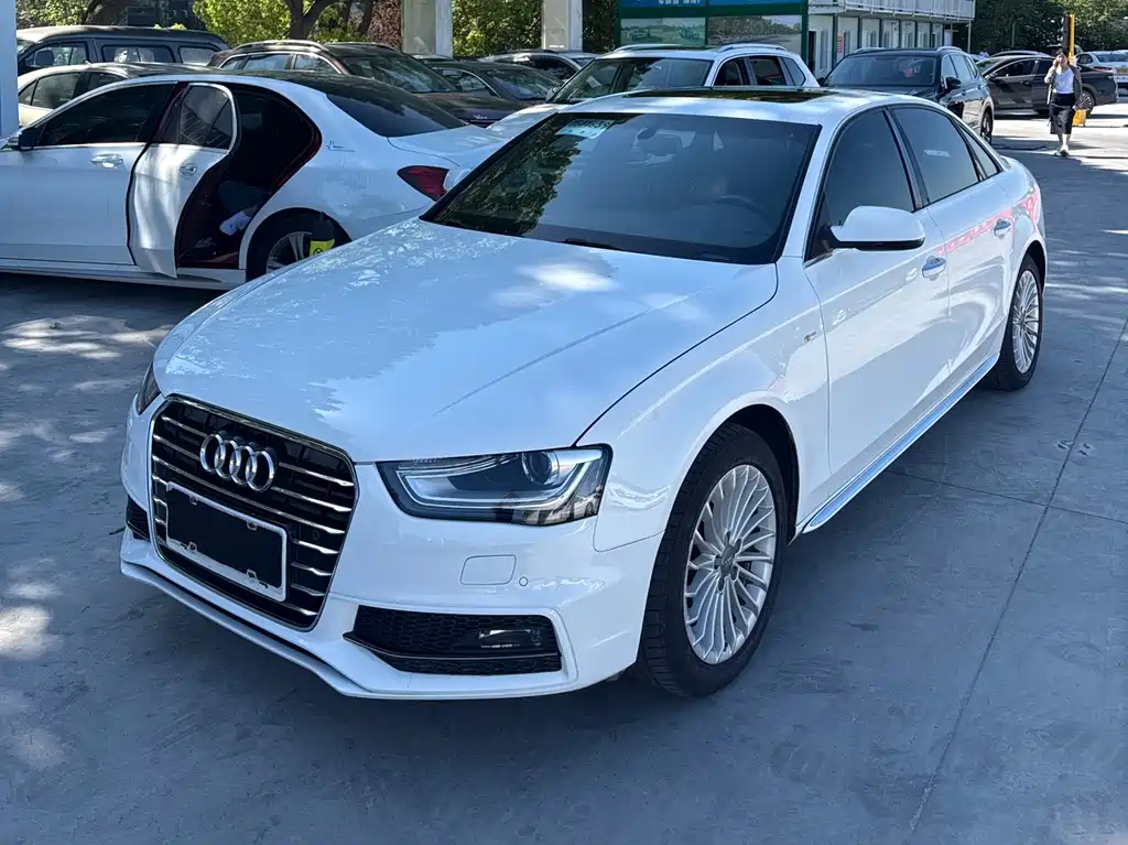 Audi A4L 2016