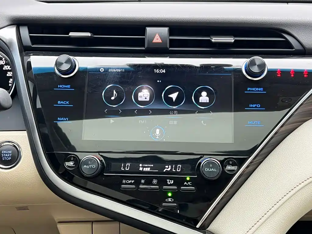 Toyota Camry — миниатюра 21