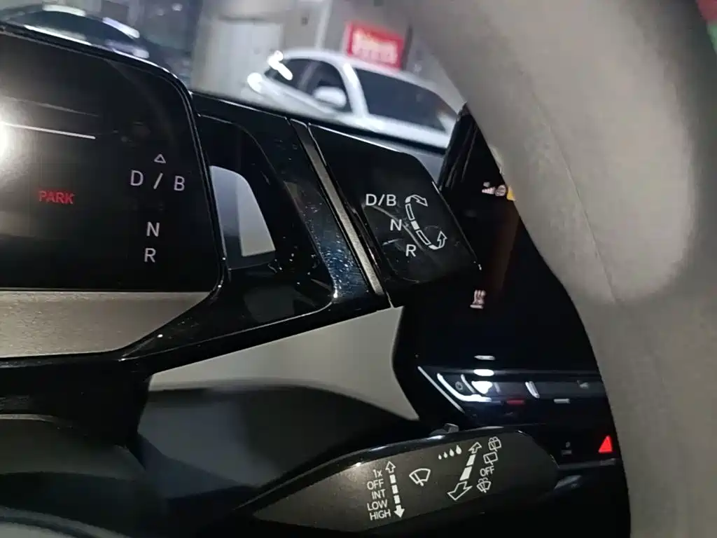 Volkswagen ID.3 — миниатюра 14