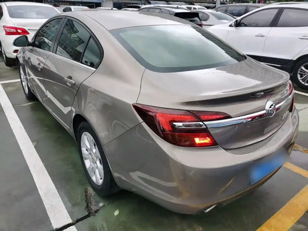 Buick Regal — миниатюра 5