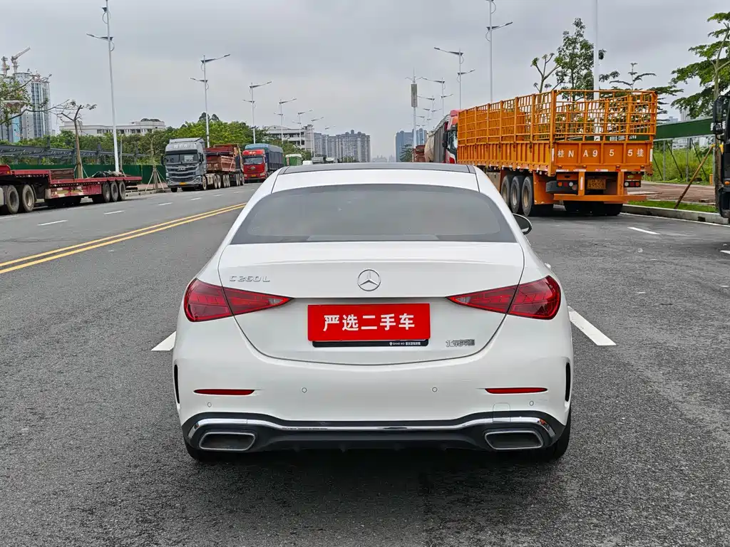 Mercedes-Benz C-Class — миниатюра 8