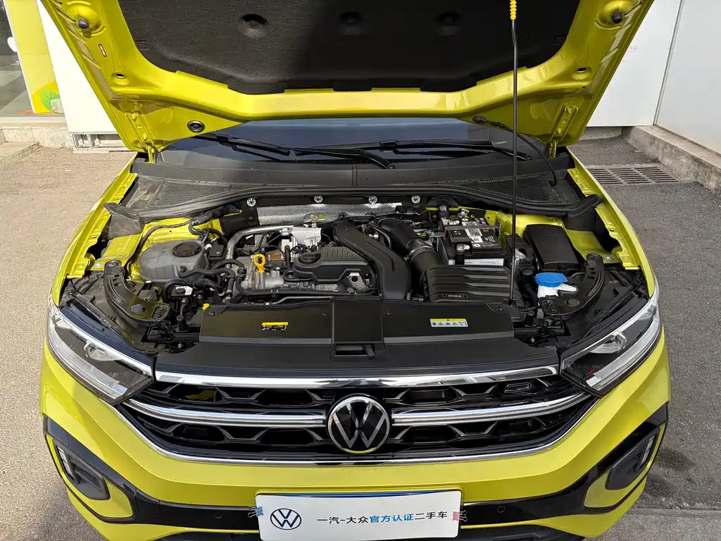 Volkswagen T-Roc 2023 300TSI DSG