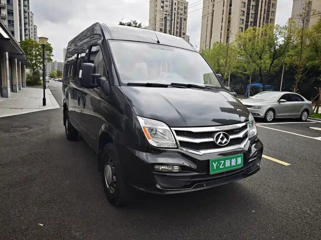MAXUS V80 — миниатюра 3