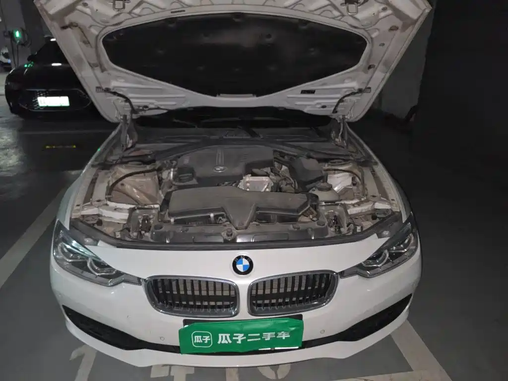 BMW 3 Series — миниатюра 16