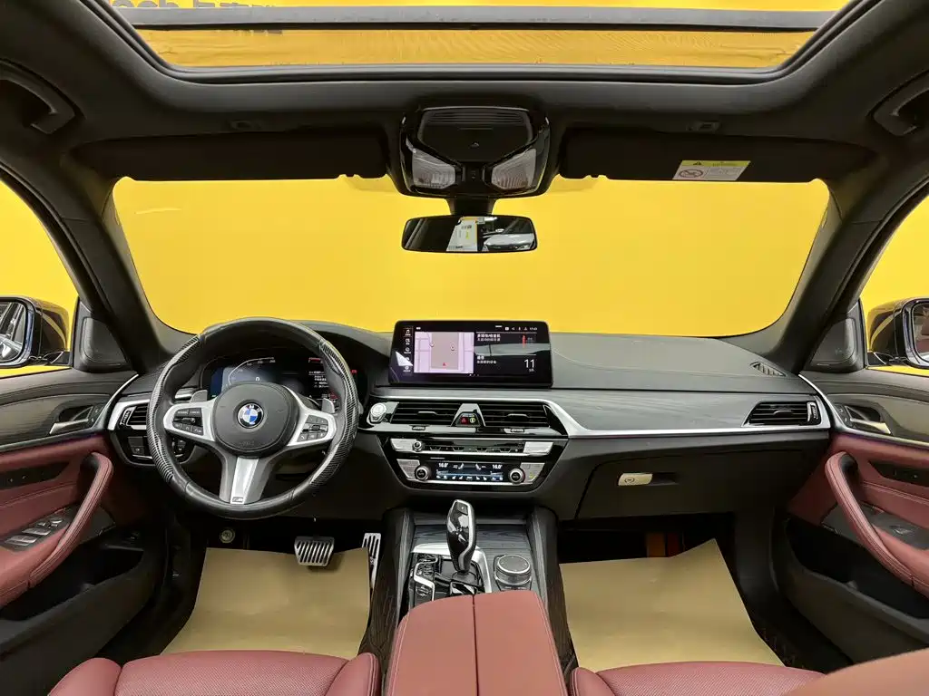 BMW 5 Series — миниатюра 37