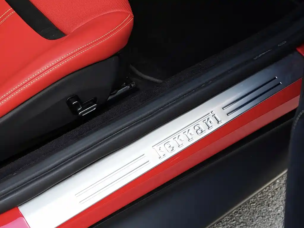 Ferrari Roma — миниатюра 14