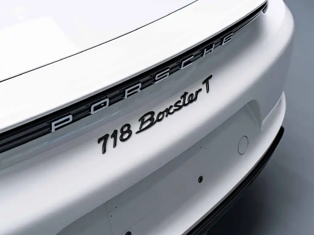 Porsche 718 2019 Boxster T 2.0T