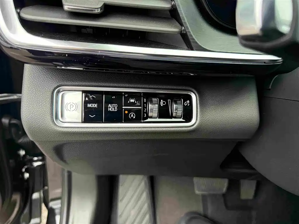 Buick Envision Plus — миниатюра 33