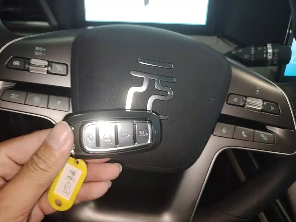 BYD Yuan UP — миниатюра 9