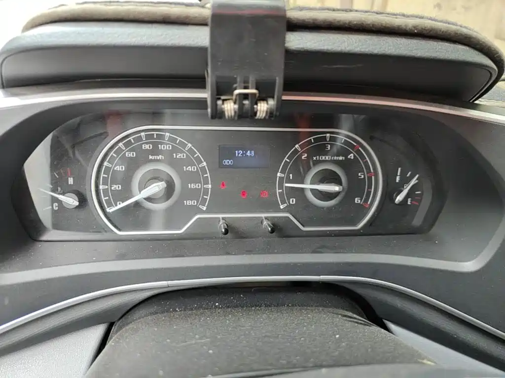 Maxus V80 — миниатюра 4